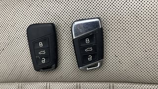 Used 2018 Skoda Superb [2016-2020] L&K TDI AT Diesel Automatic extra CAR KEY VIEW