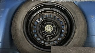Used 2013 Honda Brio [2011-2016] S MT Petrol Manual tyres SPARE TYRE VIEW