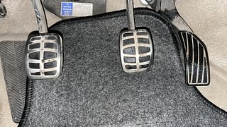 Used 2017 maruti-suzuki Ciaz Alpha Petrol Petrol Manual interior PEDALS VIEW