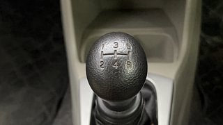 Used 2017 Maruti Suzuki Alto K10 [2014-2019] VXi Petrol Manual interior GEAR  KNOB VIEW