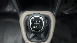 Used 2016 Hyundai Grand i10 Asta 1.2 Kappa VTVT (O) Petrol Manual interior GEAR  KNOB VIEW