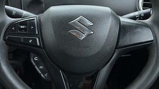 Used 2021 maruti-suzuki S-Presso VXI Plus AMT Petrol Automatic top_features Steering mounted controls