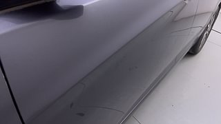Used 2016 Hyundai Fluidic Verna 4S [2015-2017] 1.6 CRDi SX Diesel Manual dents MINOR SCRATCH