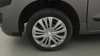 Used 2017 Maruti Suzuki Wagon R 1.0 [2010-2019] VXi Petrol Manual tyres LEFT FRONT TYRE RIM VIEW