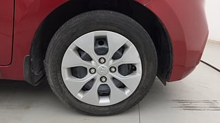 Used 2019 Hyundai Xcent S Petrol Manual tyres RIGHT FRONT TYRE RIM VIEW