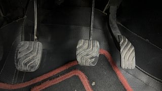 Used 2020 renault Kwid 1.0 RXT Opt Petrol Manual interior PEDALS VIEW