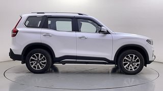 Used 2023 Mahindra Scorpio N Z8 L 4WD Diesel AT 7 STR Diesel Automatic exterior RIGHT SIDE VIEW