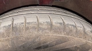 Used 2015 Hyundai Eon [2011-2018] Magna + 1.0 Petrol Manual tyres LEFT FRONT TYRE TREAD VIEW