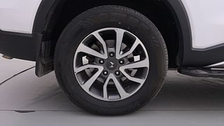 Used 2023 Mahindra Scorpio N Z8 L 4WD Diesel AT 7 STR Diesel Automatic tyres RIGHT REAR TYRE RIM VIEW
