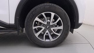 Used 2023 Mahindra Scorpio N Z8 L 4WD Diesel AT 7 STR Diesel Automatic tyres RIGHT FRONT TYRE RIM VIEW