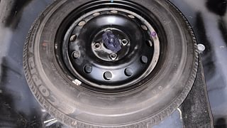 Used 2019 Maruti Suzuki Dzire [2017-2020] VXI AMT Petrol Automatic tyres SPARE TYRE VIEW