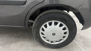 Used 2019 Maruti Suzuki Alto 800 [2019-2022] LXI Petrol Manual tyres LEFT REAR TYRE RIM VIEW