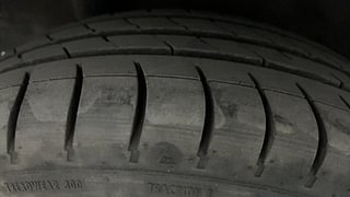 Used 2015 Honda Brio [2011-2016] VX MT Petrol Manual tyres RIGHT REAR TYRE TREAD VIEW