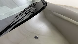 Used 2016 Renault Kwid [2015-2019] RXT Petrol Manual dents MINOR SCRATCH