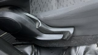 Used 2018 Maruti Suzuki Ignis [2017-2020] Sigma MT Petrol Petrol Manual top_features Seat adjustment