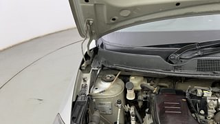 Used 2018 Datsun GO [2014-2019] T Petrol Manual engine ENGINE RIGHT SIDE HINGE & APRON VIEW