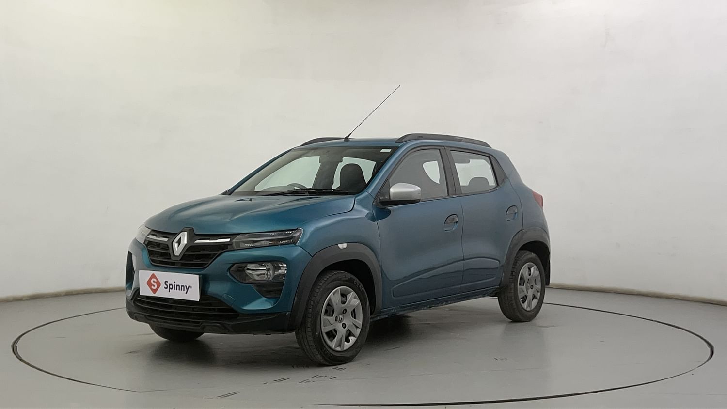 LEFT FRONT CORNER VIEW