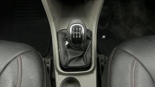 Used 2019 Tata Tiago [2018-2020] Revotron XZ Plus Petrol Manual interior GEAR  KNOB VIEW
