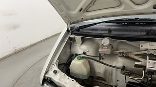 Used 2020 Maruti Suzuki Eeco 5 STR WITH A/C+HTR Petrol Manual engine ENGINE RIGHT SIDE HINGE & APRON VIEW