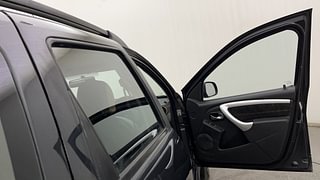 Used 2016 Renault Duster [2015-2016] 85 PS RXL EXPLORE Diesel Manual interior RIGHT FRONT DOOR OPEN VIEW