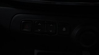 Used 2018 Renault Kwid [2015-2019] RXT Petrol Manual top_features Power windows