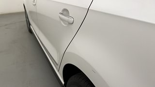 Used 2022 volkswagen Vento Highline Plus 1.0L TSI Petrol AT Petrol Automatic dents MINOR SCRATCH
