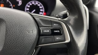 Used 2020 Honda City VX Petrol Manual top_features Cruise control
