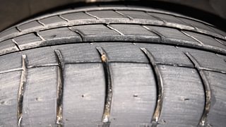 Used 2019 Maruti Suzuki Dzire [2017-2020] VXI AMT Petrol Automatic tyres RIGHT FRONT TYRE TREAD VIEW