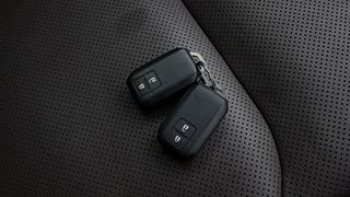 Used 2022 Maruti Suzuki Grand Vitara Alpha Smart Hybrid Petrol Manual extra CAR KEY VIEW
