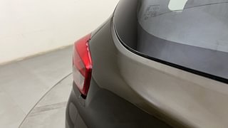 Used 2016 Renault Kwid [2015-2019] RXT Petrol Manual dents MINOR SCRATCH