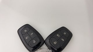 Used 2021 Tata Altroz XZ Turbo 1.2 Petrol Manual extra CAR KEY VIEW