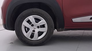 Used 2018 Renault Kwid [2015-2019] RXT Petrol Manual tyres LEFT FRONT TYRE RIM VIEW