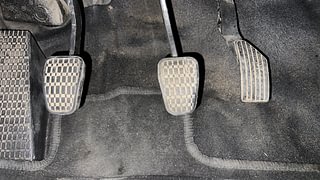 Used 2021 Tata Altroz XZ Turbo 1.2 Petrol Manual interior PEDALS VIEW