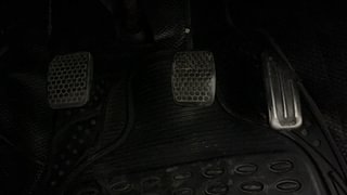 Used 2013 Maruti Suzuki Alto 800 [2012-2016] Lxi Petrol Manual interior PEDALS VIEW