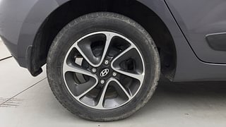 Used 2018 Hyundai Grand i10 [2017-2020] Asta 1.2 Kappa VTVT Petrol Manual tyres RIGHT REAR TYRE RIM VIEW
