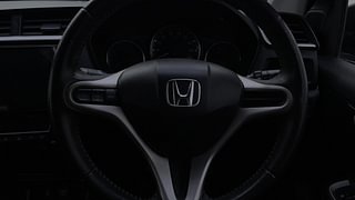 Used 2017 Honda BR-V [2016-2020] VX MT Petrol Petrol Manual top_features Airbags