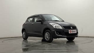 Used 2017 Maruti Suzuki Swift [2014-2017] VXI (O) Petrol Manual exterior RIGHT FRONT CORNER VIEW