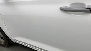 Used 2019 Hyundai Verna [2017-2020] 1.6 VTVT SX Petrol Manual dents MINOR SCRATCH