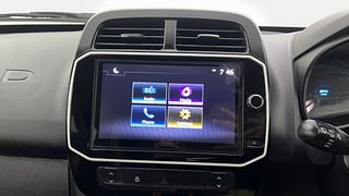 Used 2022 Renault Kwid Climber 1.0l SCE Petrol MT Petrol Manual top_features Touch screen infotainment system