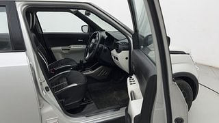 Used 2019 Maruti Suzuki Ignis [2017-2020] Zeta MT Petrol Petrol Manual interior RIGHT SIDE FRONT DOOR CABIN VIEW