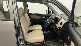 Used 2018 Maruti Suzuki Wagon R 1.0 [2015-2019] VXI AMT Petrol Automatic interior RIGHT SIDE FRONT DOOR CABIN VIEW