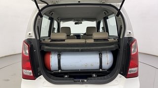 Used 2018 Maruti Suzuki Wagon R 1.0 [2013-2019] LXi CNG Petrol+cng Manual interior DICKY INSIDE VIEW