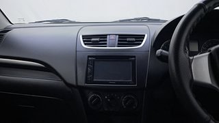 Used 2013 Maruti Suzuki Swift [2011-2017] VXi Petrol Manual top_features Integrated (in-dash) music system