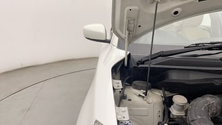 Used 2019 Maruti Suzuki Dzire [2017-2020] ZXI Petrol Manual engine ENGINE RIGHT SIDE HINGE & APRON VIEW