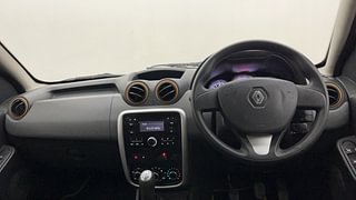Used 2016 Renault Duster [2015-2016] 85 PS RXL EXPLORE Diesel Manual interior DASHBOARD VIEW