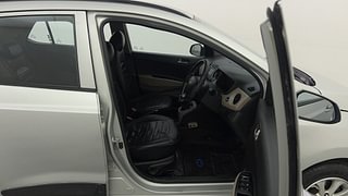 Used 2014 Hyundai Grand i10 [2013-2017] Asta 1.2 Kappa VTVT Petrol Manual interior RIGHT SIDE FRONT DOOR CABIN VIEW