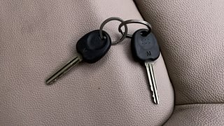 Used 2013 Hyundai i10 magna 1.1 Petrol Manual extra CAR KEY VIEW