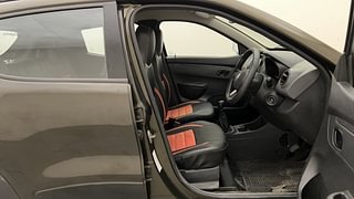 Used 2016 Renault Kwid [2015-2019] RXT Petrol Manual interior RIGHT SIDE FRONT DOOR CABIN VIEW