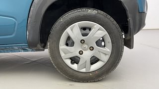 Used 2020 renault Kwid 1.0 RXT Opt Petrol Manual tyres LEFT REAR TYRE RIM VIEW
