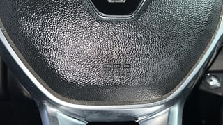 Used 2021 Renault Duster [2020-2022] RXZ Petrol Petrol Manual top_features Airbags